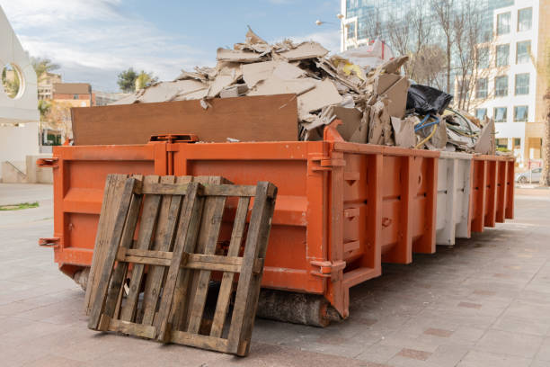 Best Construction Debris Removal  in Creston, IA